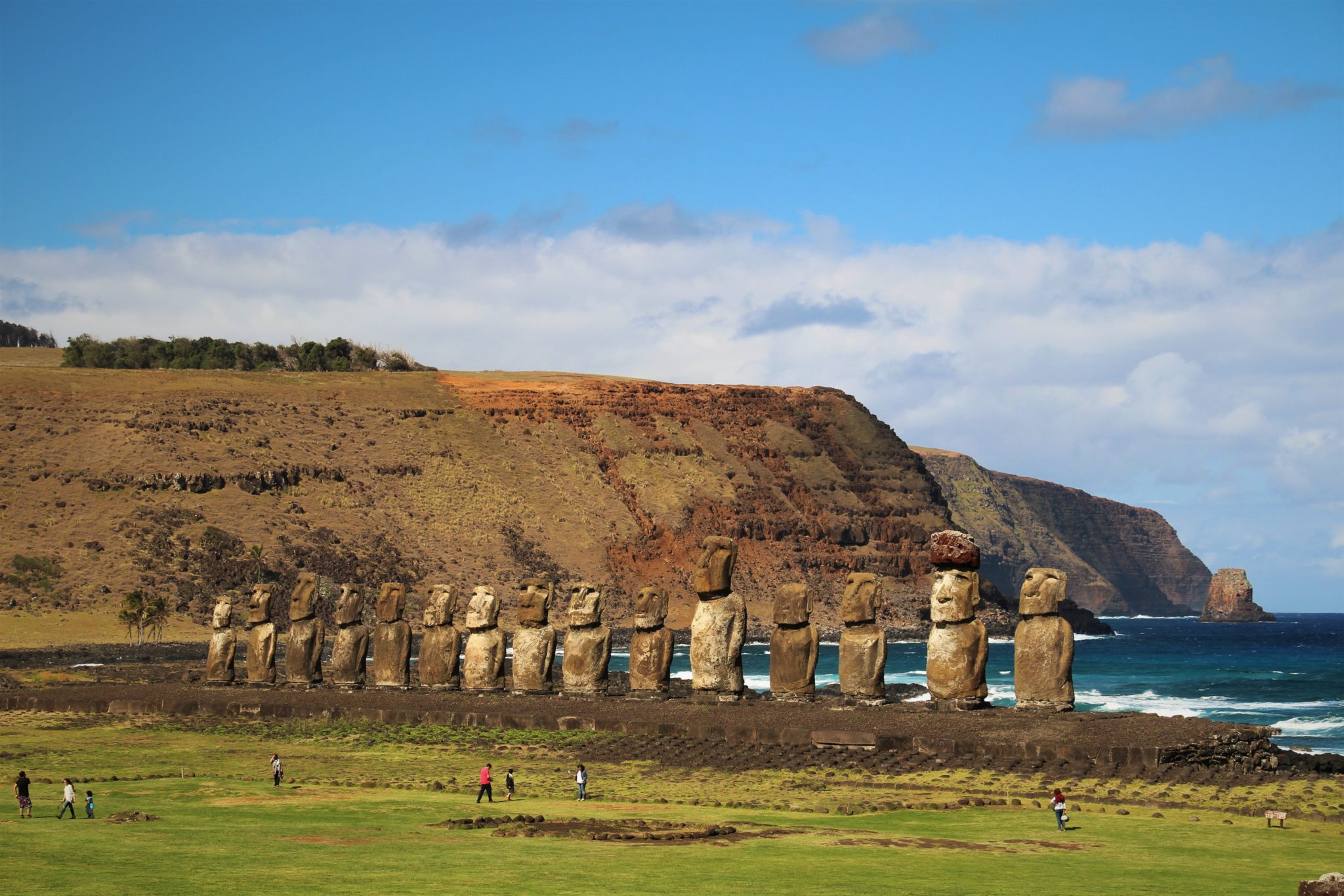 tongariki must-see Easter island ocean itinerary trip